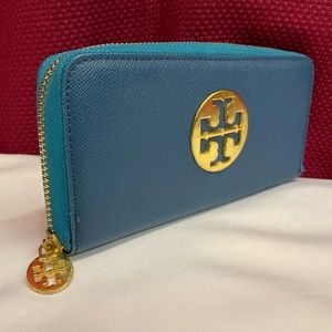 Tory Burch Teal Blue Zip Around Large Wallet Gold logo card slots coin purse